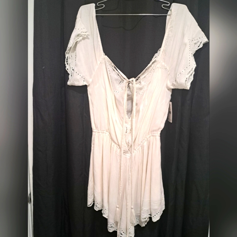 Brand new with tags free people jumper